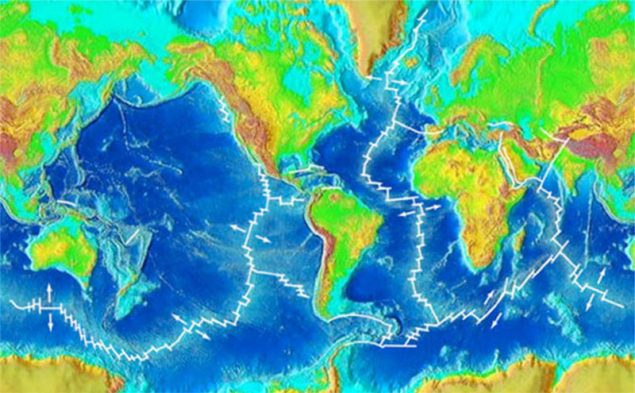 underwater mountains map